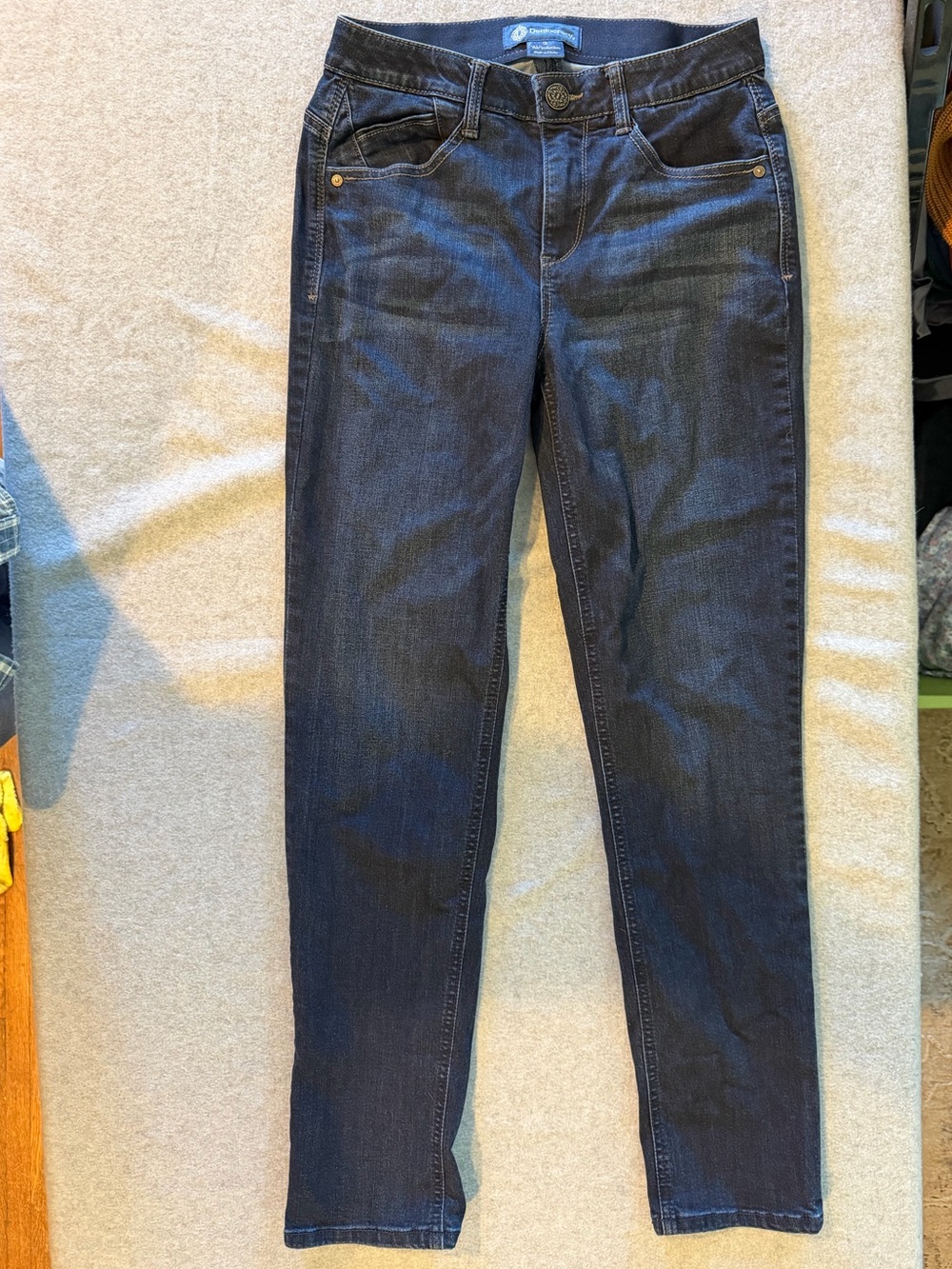 Democracy Ab'solution Dark Wash Skinny Jeans Stretch 5-Pocket Size 2 Butt Lift